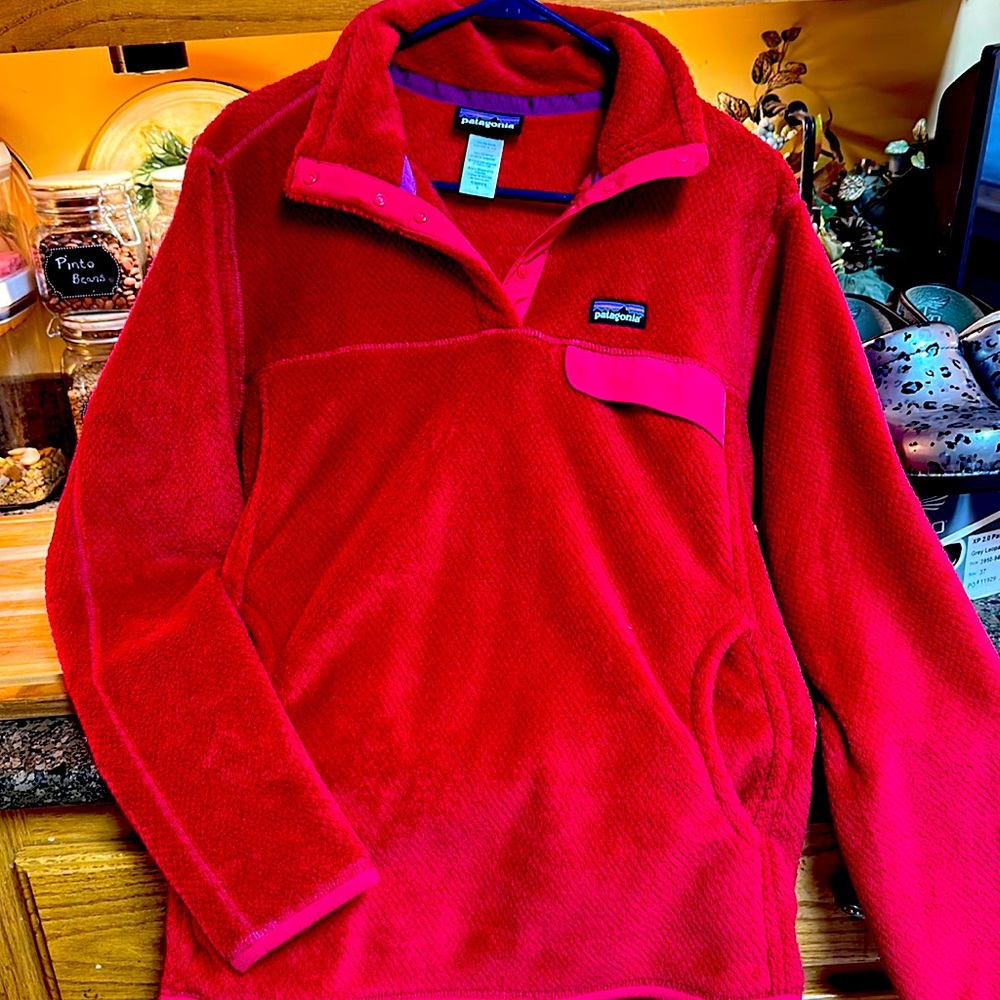 Patagonia Women’s Large 1/4 snap pullover with pockets